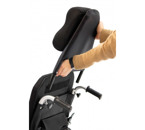 Кресло-коляска электрическая MET Comfort Auto